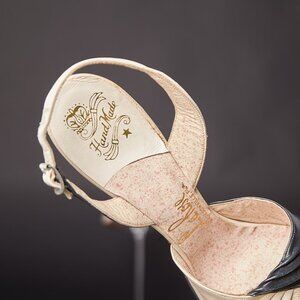 Vintage 1950s Black and White Peep Toe Heels Shoes